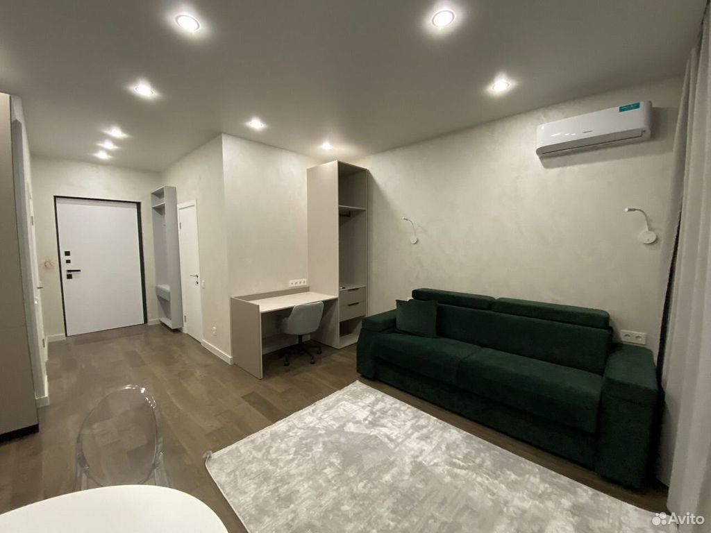 m. Moskva Tovarnaya: Apartment, studio