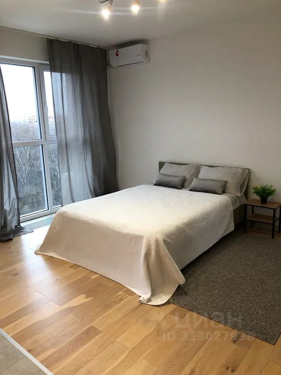 m. Saltykovskaya: Apartment, studio