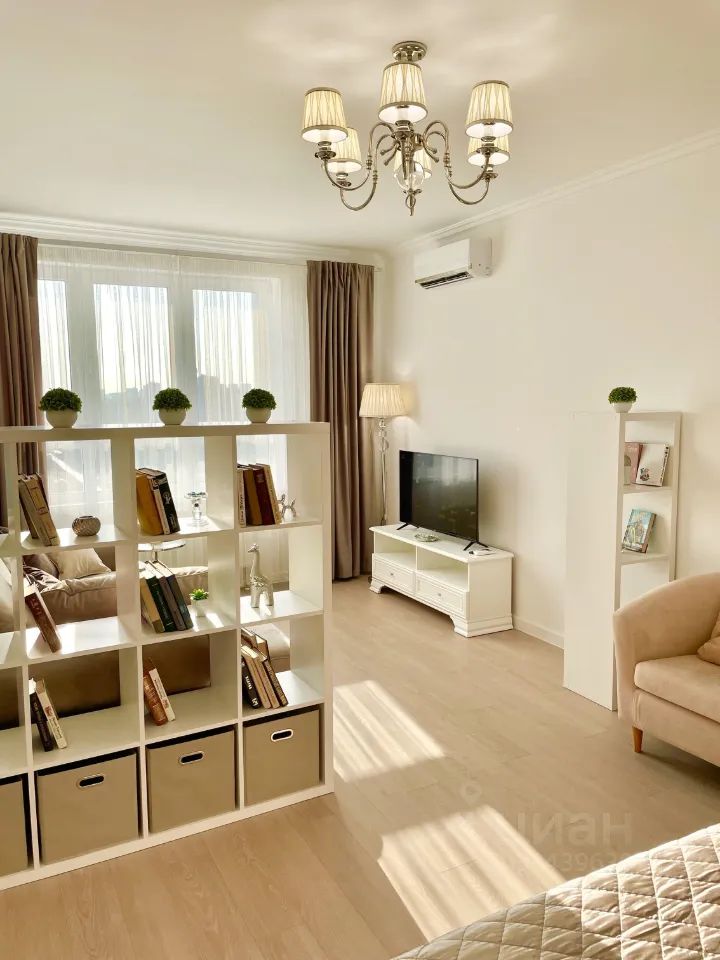 m. Pionerskaya: Apartment, 1-rooms