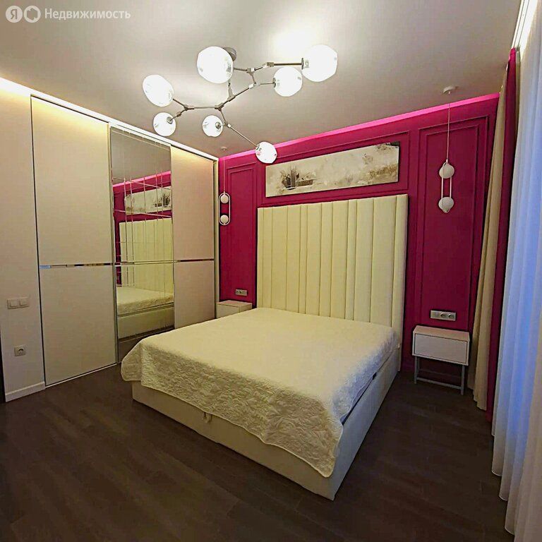m. Molodezhnaya: Apartment, 2-rooms