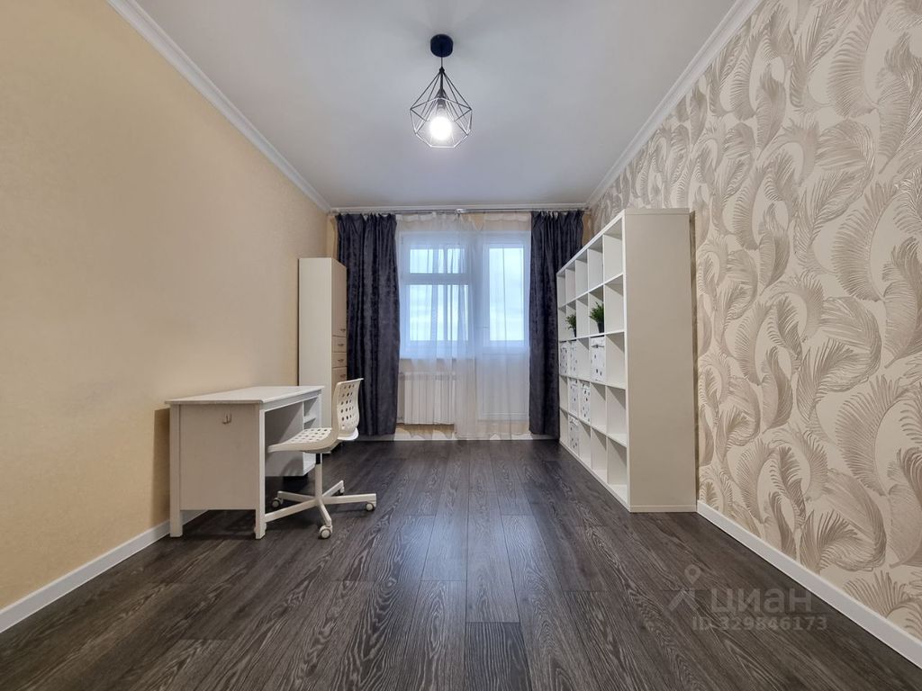 m. Molzhaninovo: Apartment, 3-rooms