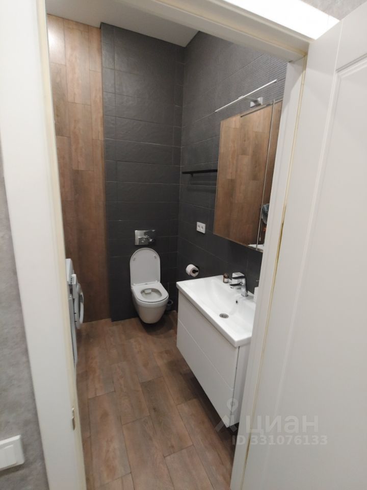 m. Moskva Tovarnaya: Apartment, studio