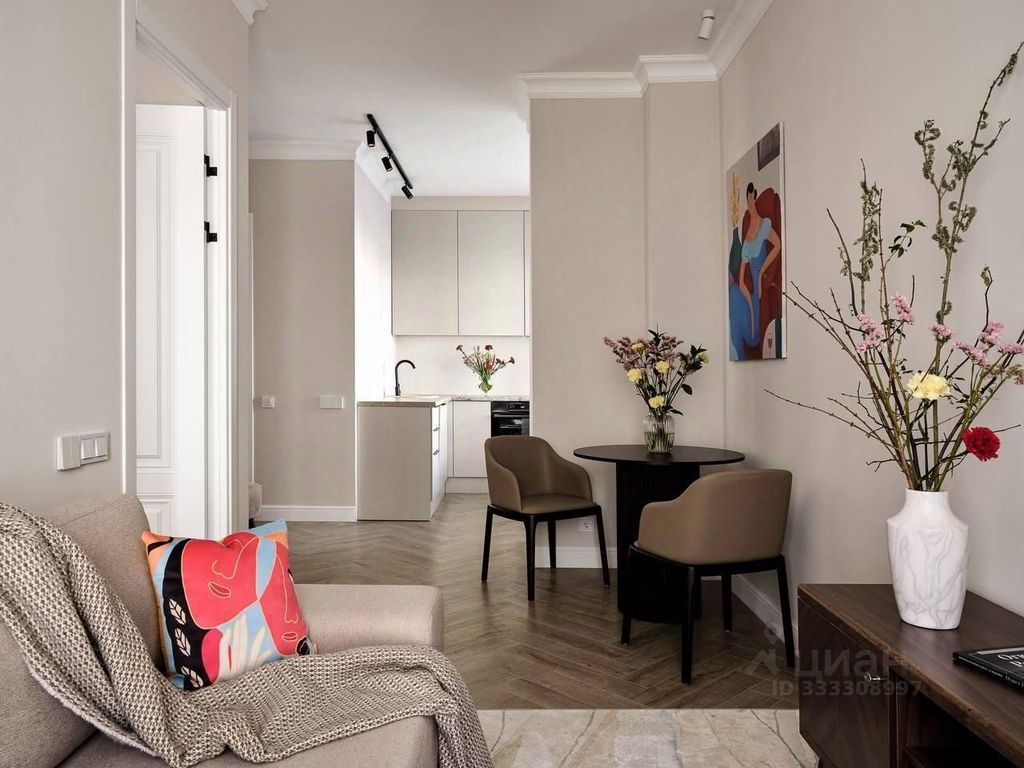 m. Barrikadnaya: Apartment, 2-rooms