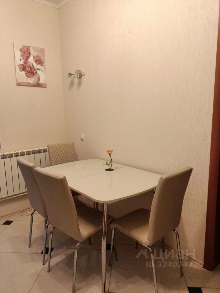 m. Krasnogorskaya: Apartment, 1-rooms