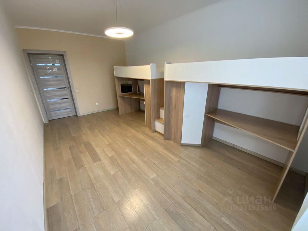 m. Saltykovskaya: Apartment, 3-rooms