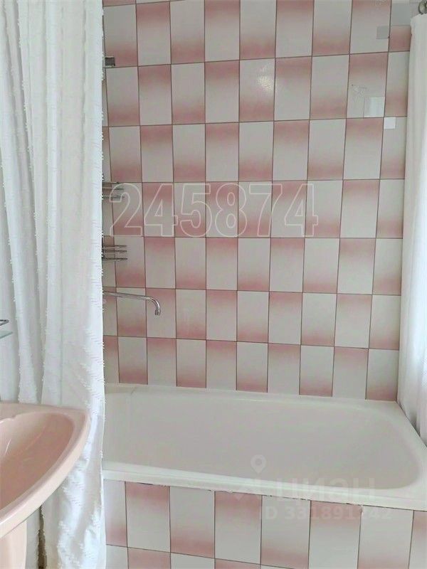 m. Tverskaya: Apartment, 2-rooms