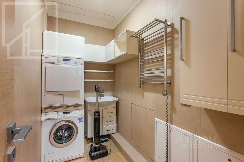 m. Smolenskaya: Apartment, 4-rooms