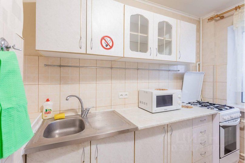 m. Polyanka: Apartment, 1-rooms