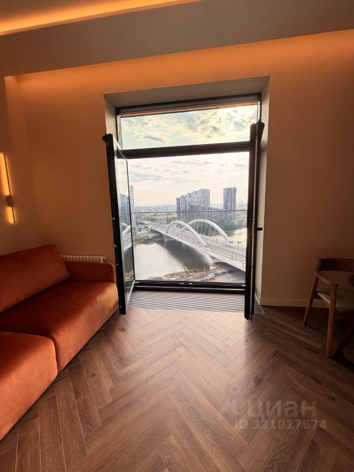 m. Shelepikha: Apartment, studio