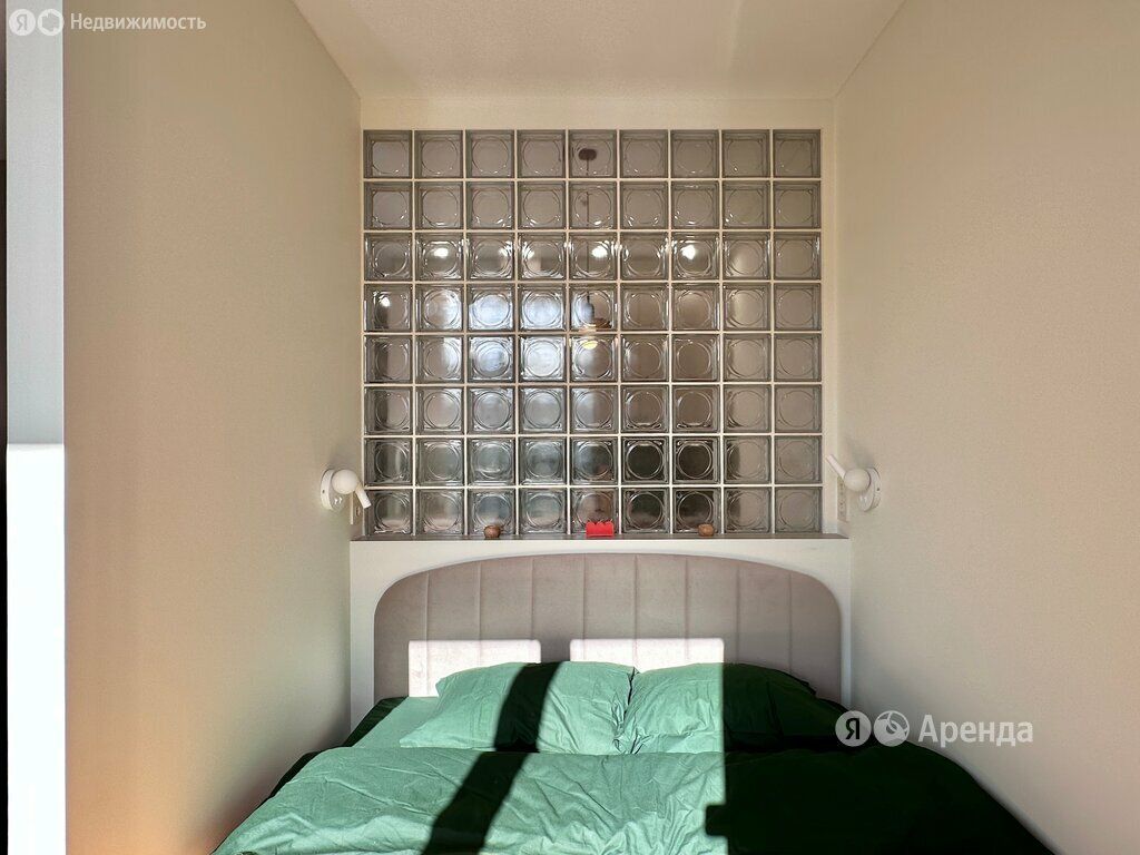 m. Maryina Roscha: Apartment, studio