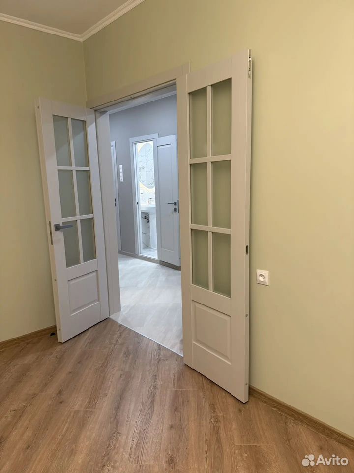 m. Ulitsa Akademika Koroleva: Apartment, 2-rooms