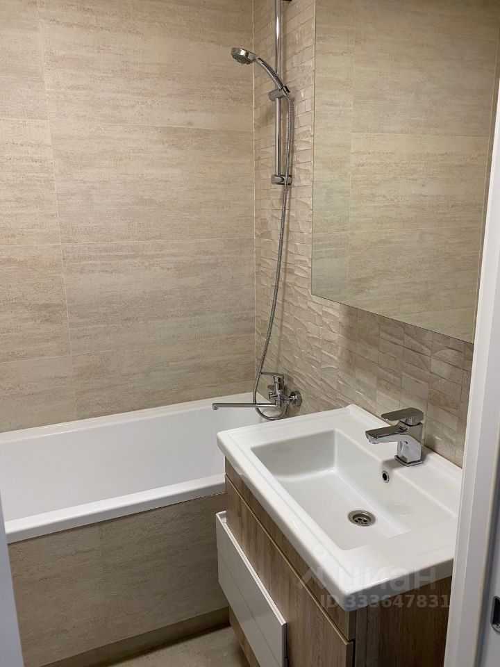 m. Ulitsa Akademika Koroleva: Apartment, 1-rooms