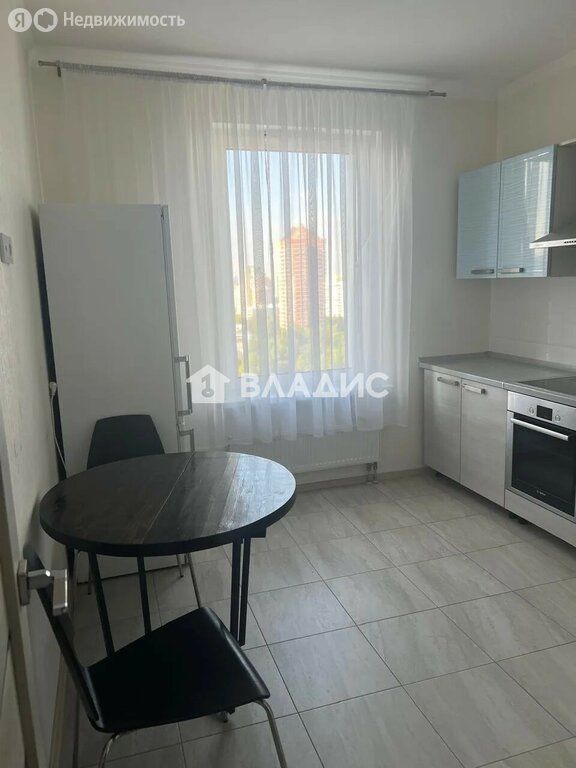 m. Novatorskaya: Apartment, 2-rooms