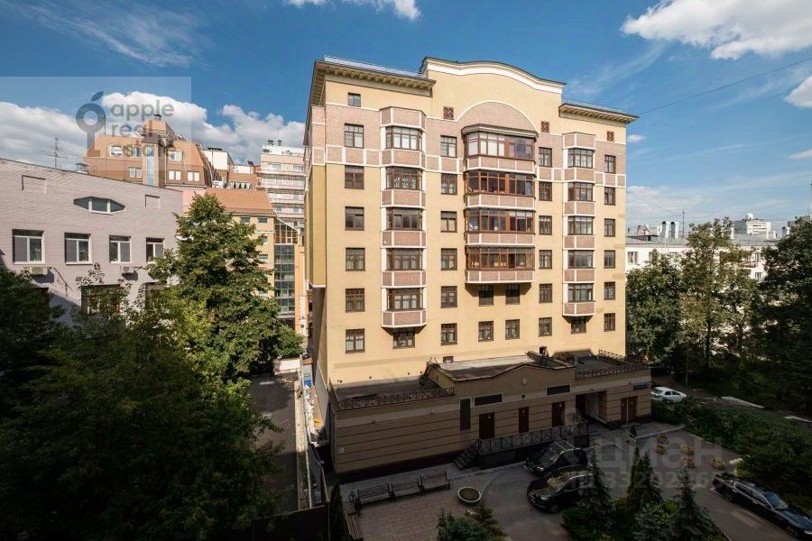 m. Mayakovskaya: Apartment, 3-rooms