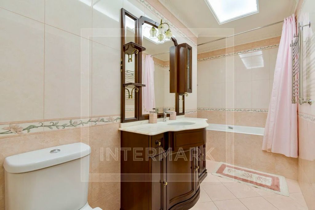 m. Chkalovskaya: Apartment, 4-rooms
