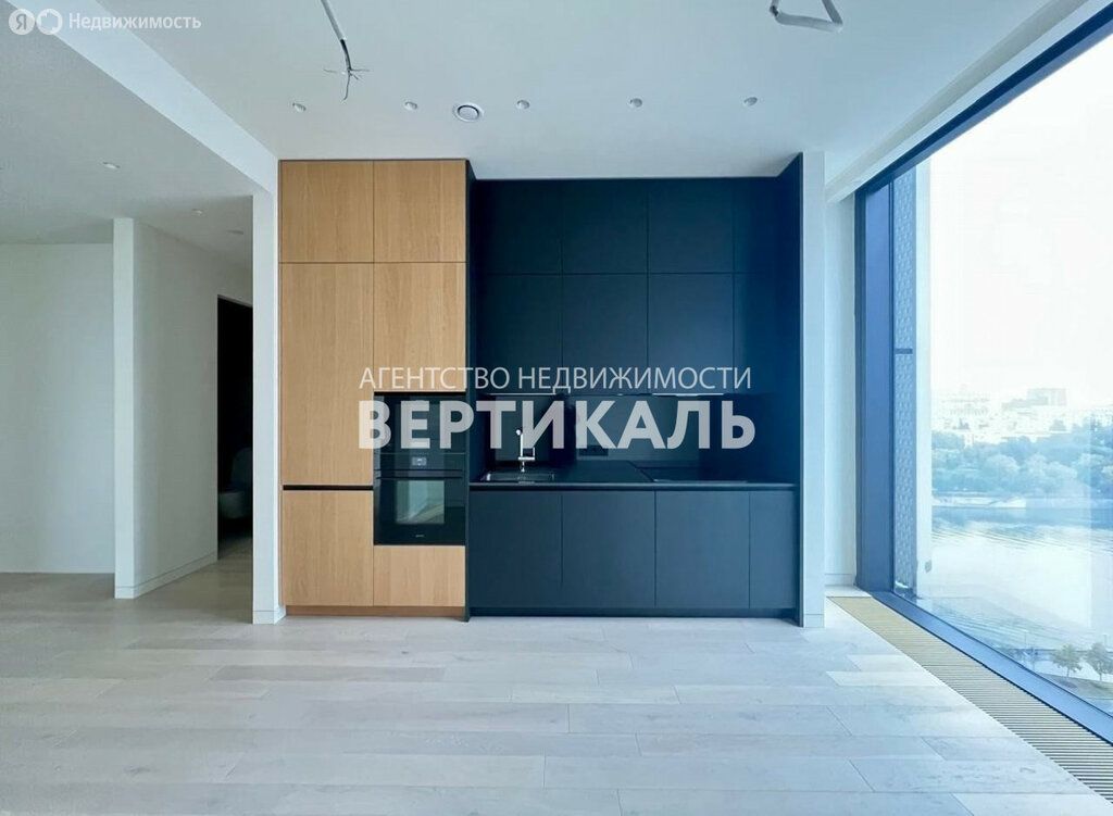 m. Delovoy tsentr (Vystavochnaya): Apartment, 4-rooms