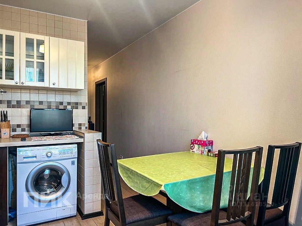 m. Myakinino: Apartment, 1-rooms