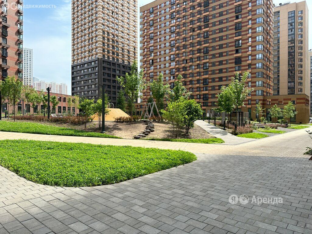 m. Aminyevskaya: Apartment, studio