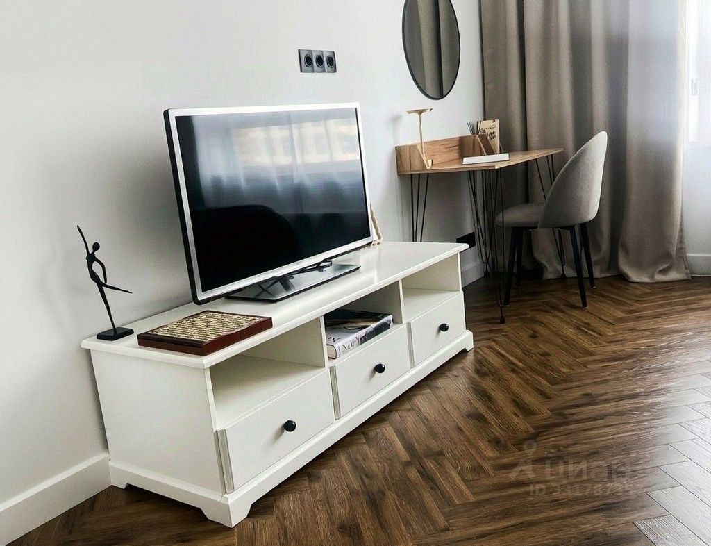 m. Aminyevskaya: Apartment, studio