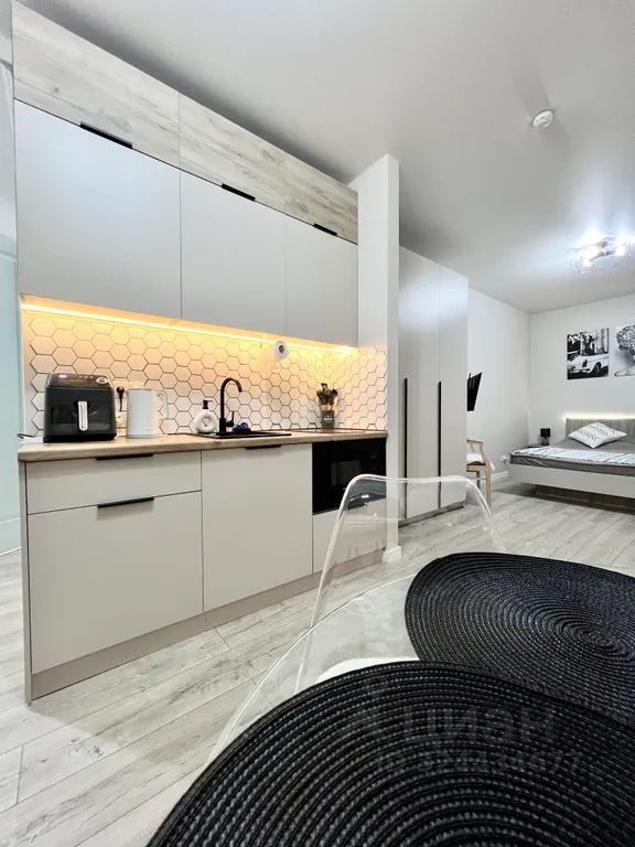 m. Strogino: Apartment, studio