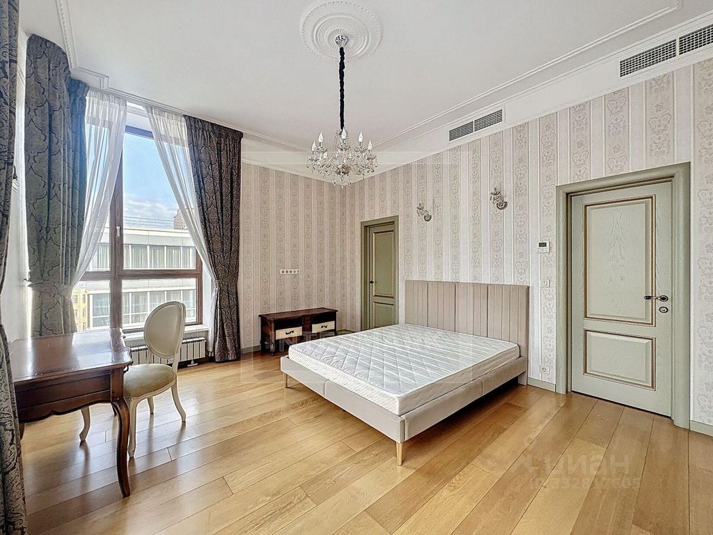 m. Frunzenskaya: Apartment, 4-rooms
