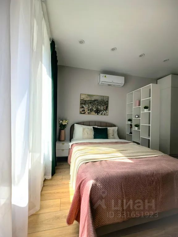 m. Vodniki: Apartment, studio