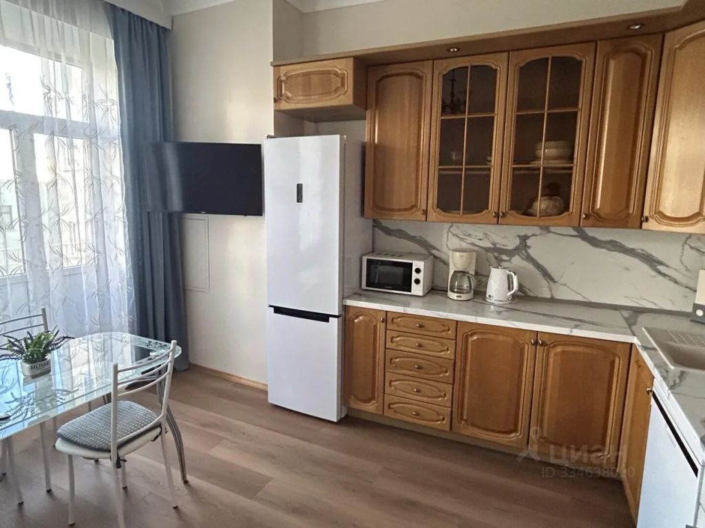 m. Okhotny ryad: Apartment, 2-rooms