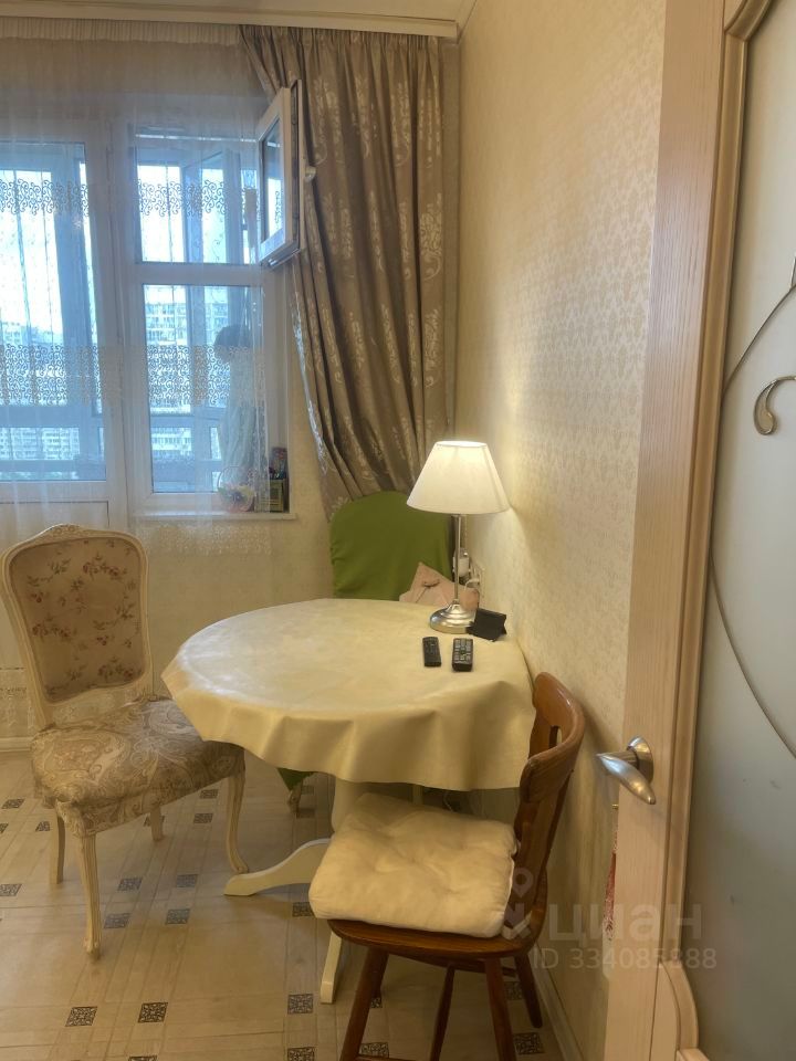 m. Molzhaninovo: Apartment, 2-rooms