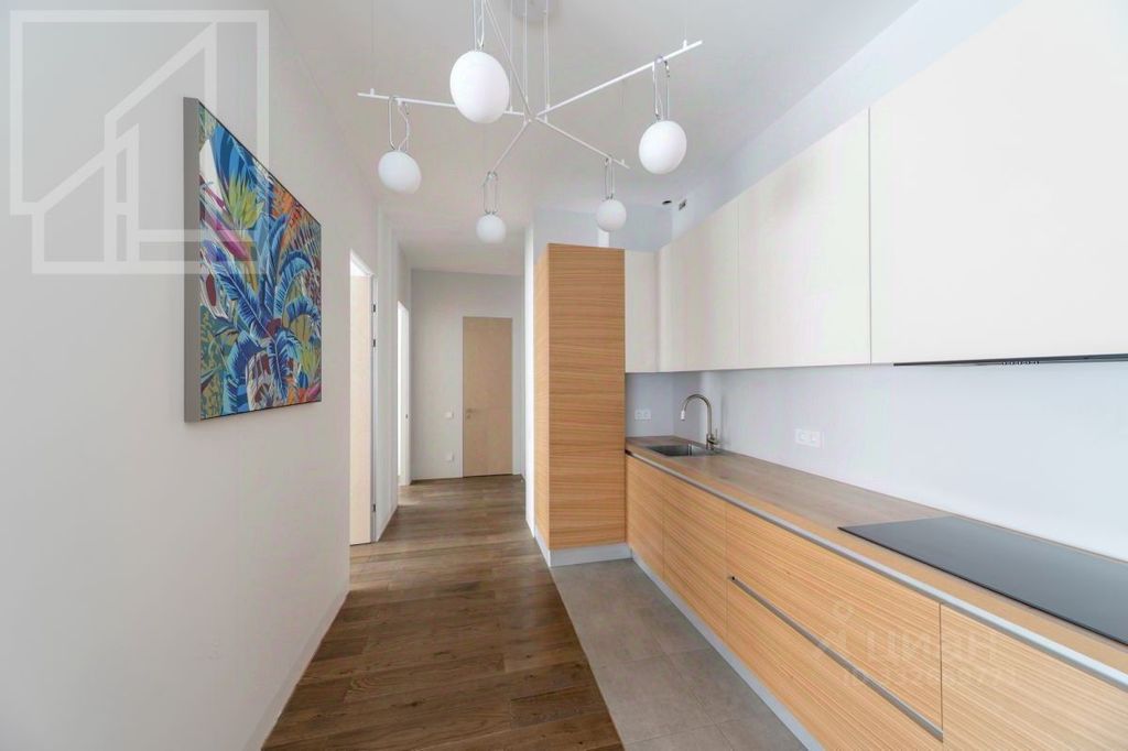 m. Novokuznetskaya: Apartment, 4-rooms