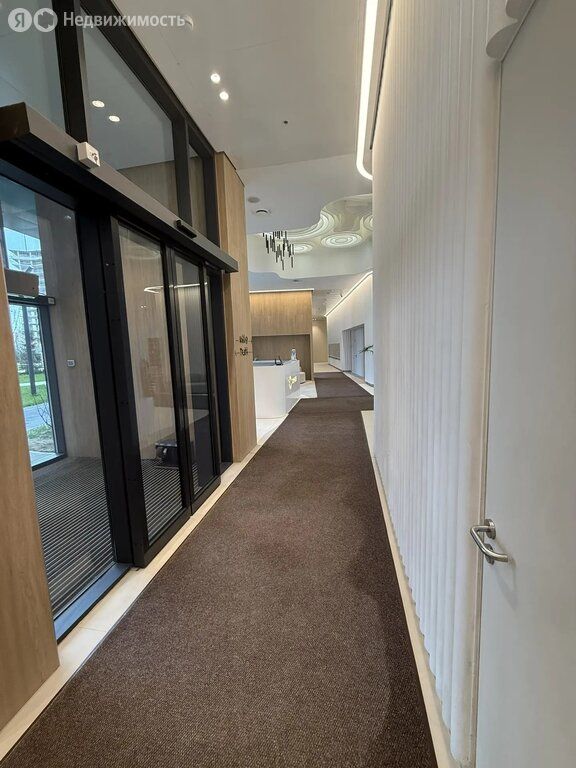 m. Serp i Molot: Apartment, 2-rooms