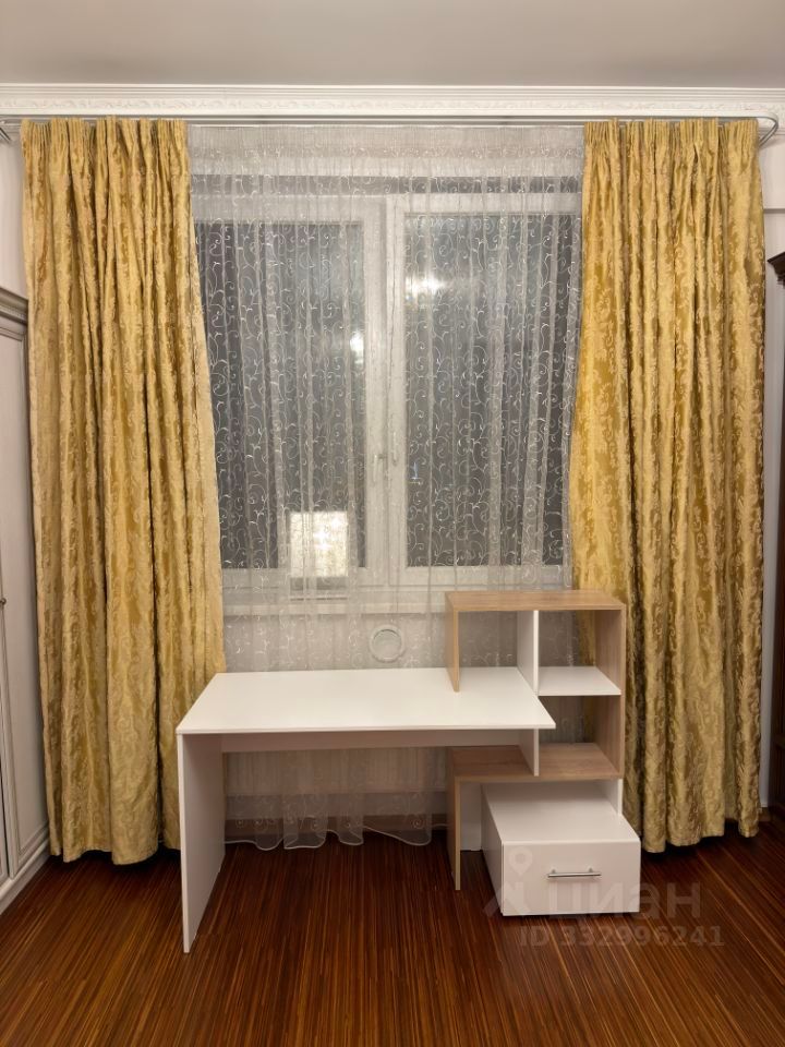 m. Yugo-Zapadnaya: Apartment, 1-rooms