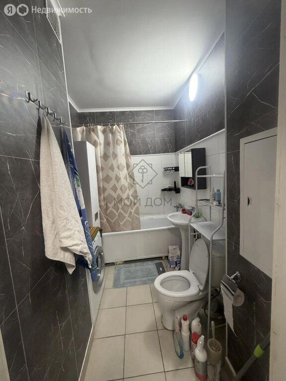 m. Nekrasovka: Apartment, 2-rooms