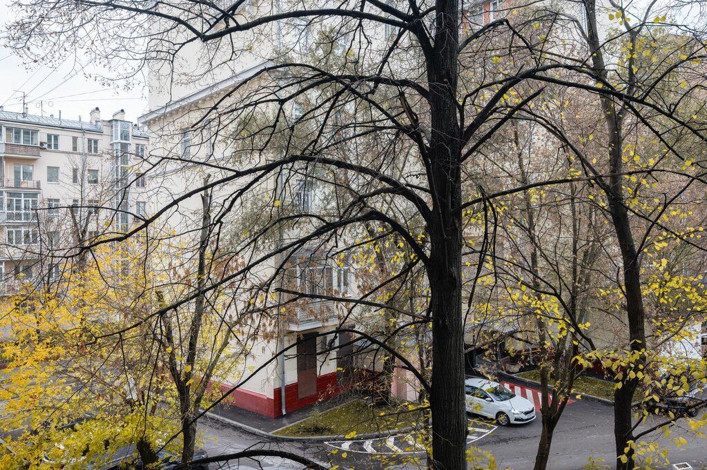 m. Tverskaya: Apartment, 2-rooms