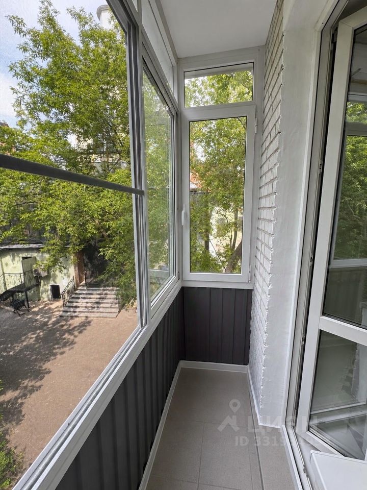 m. Krasnopresnenskaya: Apartment, studio