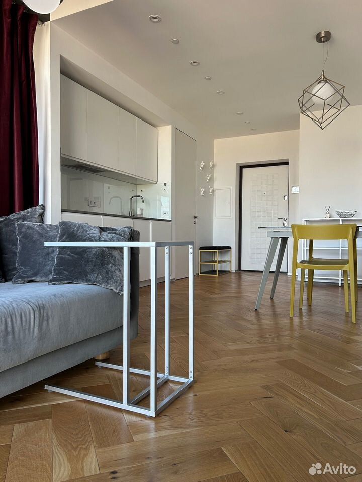 m. Moskva Tovarnaya: Apartment, studio