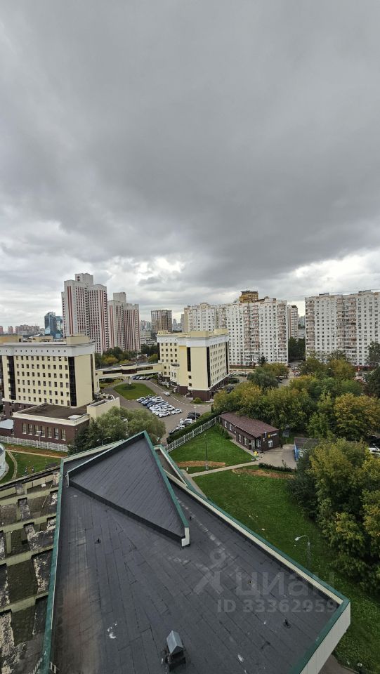 m. Yugo-Zapadnaya: Apartment, 2-rooms