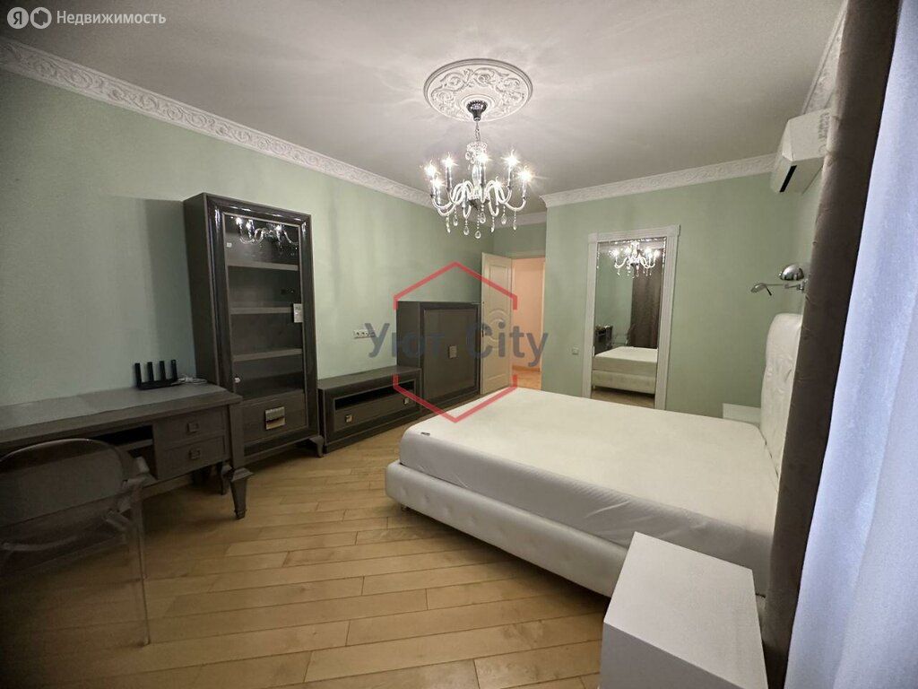 m. Profsoyuznaya: Apartment, 3-rooms