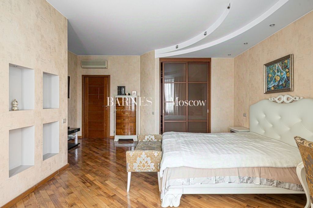 m. Novatorskaya: Apartment, 3-rooms