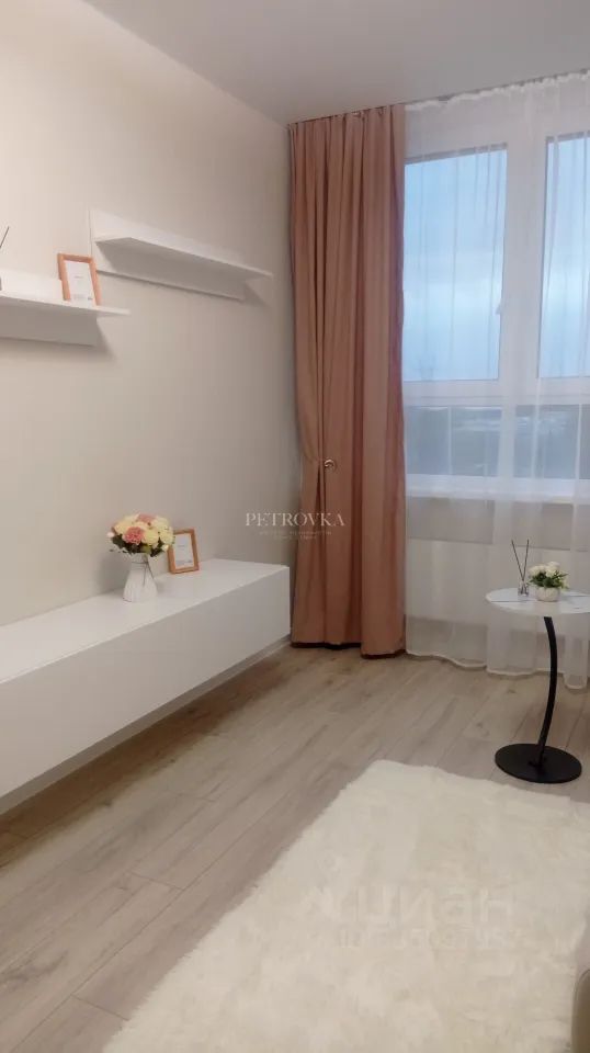 m. Krasnogorskaya: Apartment, 1-rooms