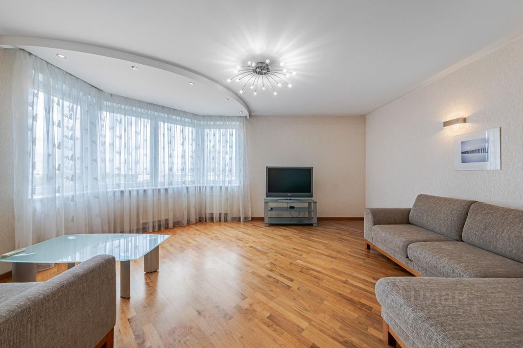 m. Novatorskaya: Apartment, 2-rooms