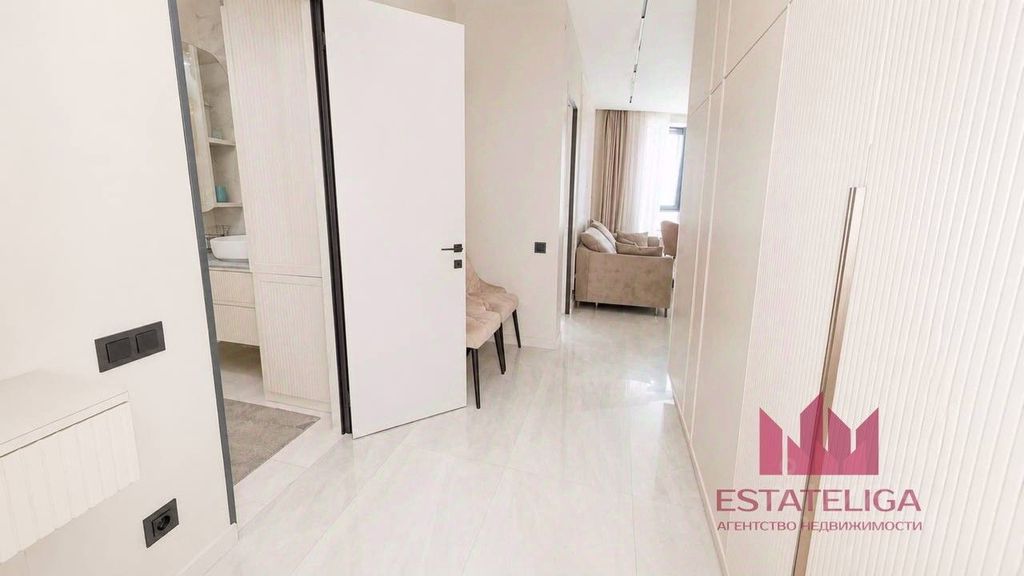 m. Aminyevskaya: Apartment, 2-rooms