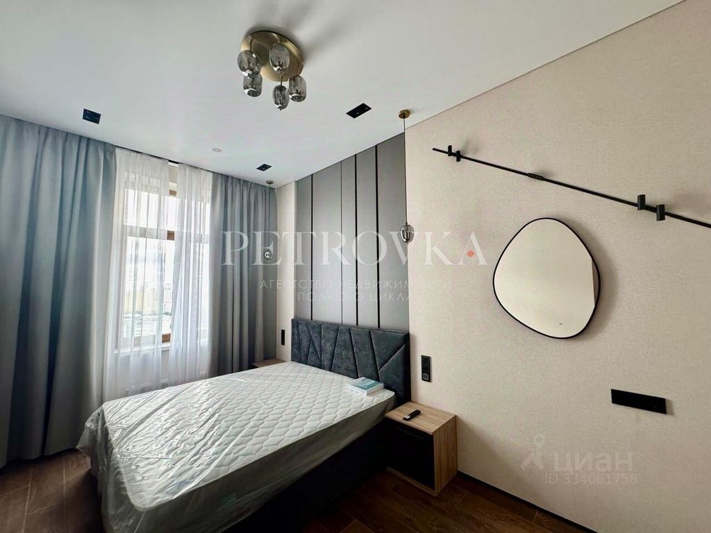 m. Oktyabrskoe pole: Apartment, 2-rooms