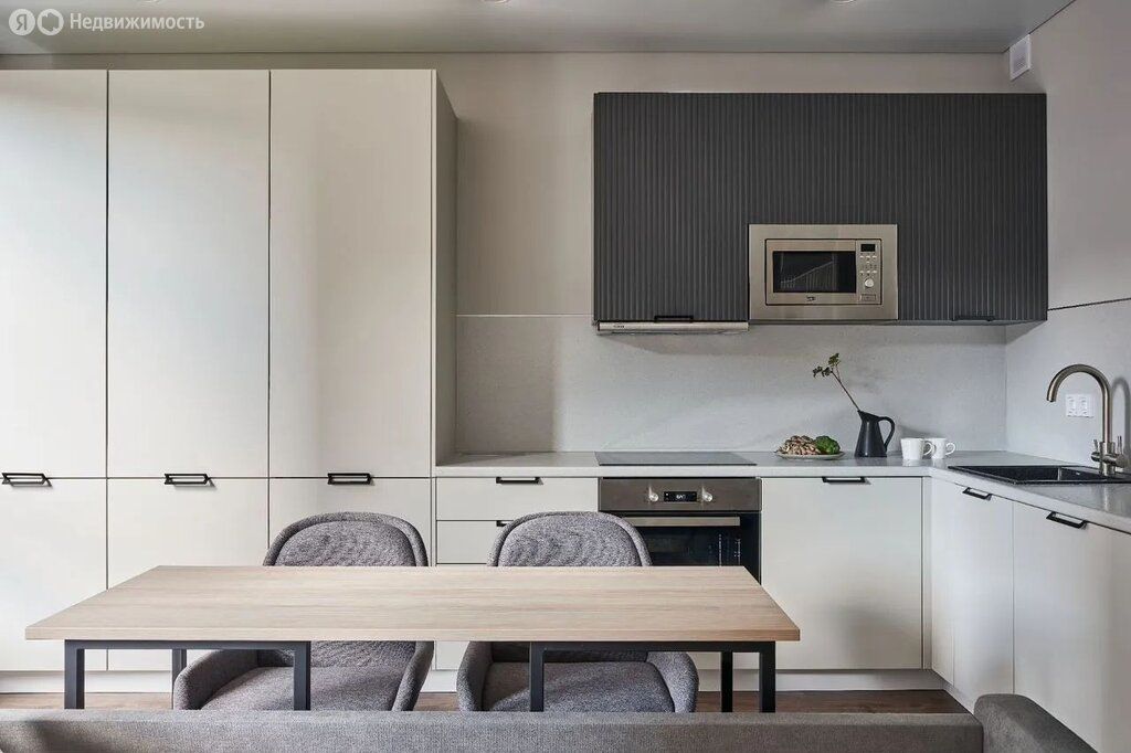 m. Verkhnie Likhobory: Apartment, studio
