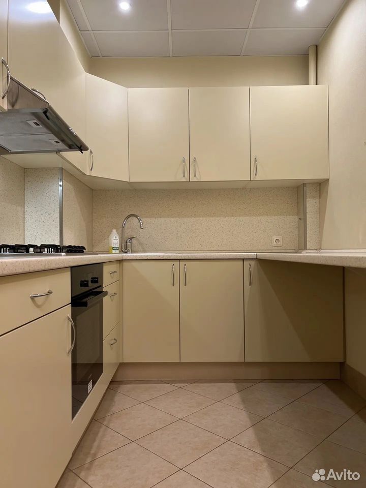 m. Studencheskaya: Apartment, 2-rooms