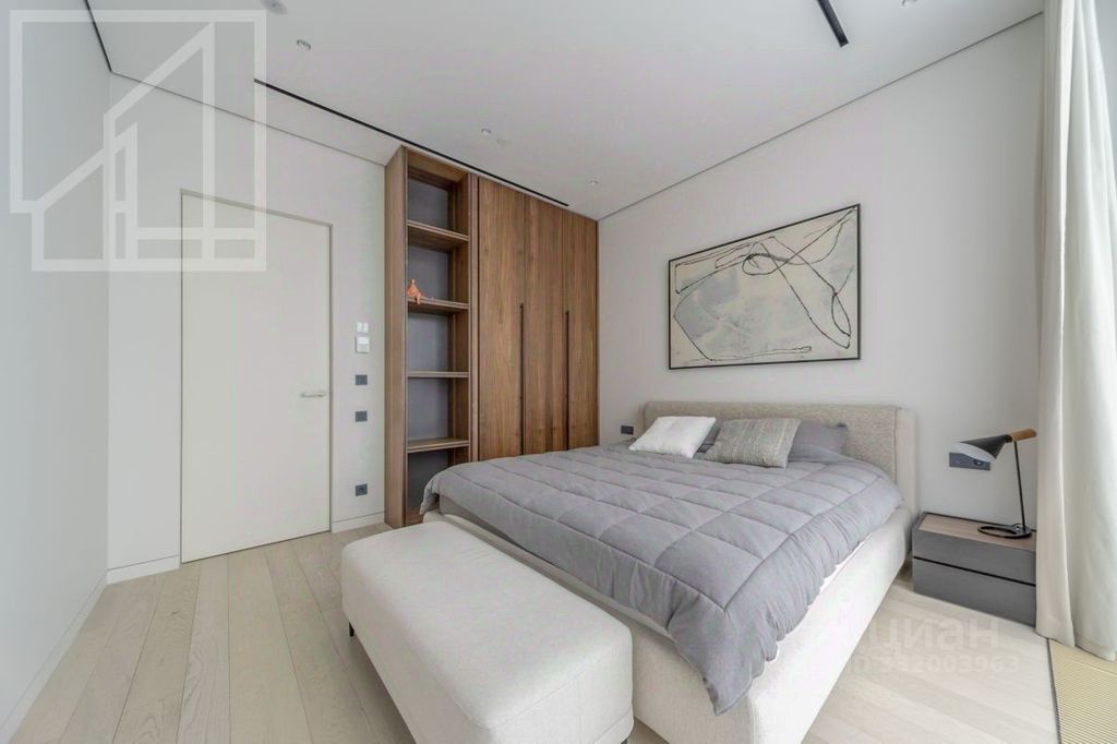 m. Delovoy tsentr (Vystavochnaya): Apartment, 5-rooms