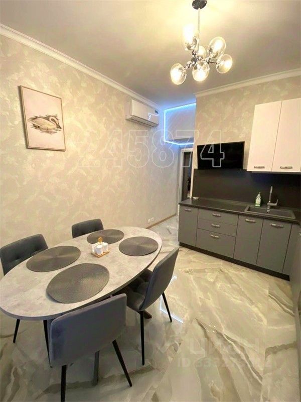 m. Oktyabrskoe pole: Apartment, 2-rooms