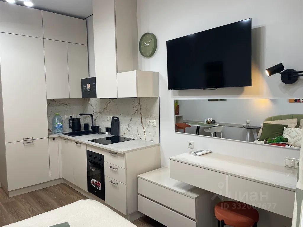 m. Michurinsky prospekt: Apartment, studio