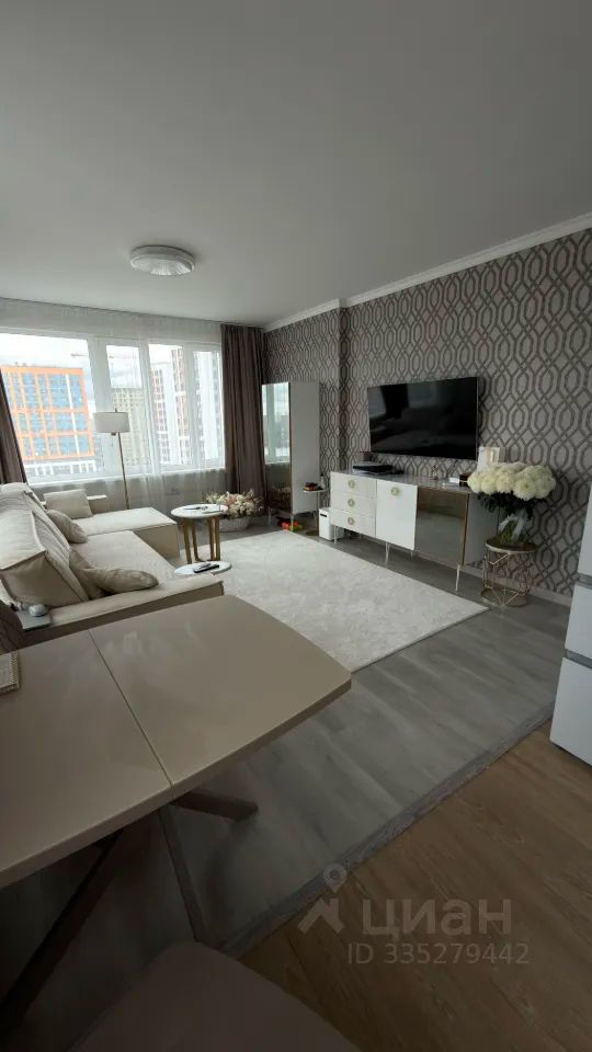 m. Липовая Роща: Apartment, 2-rooms