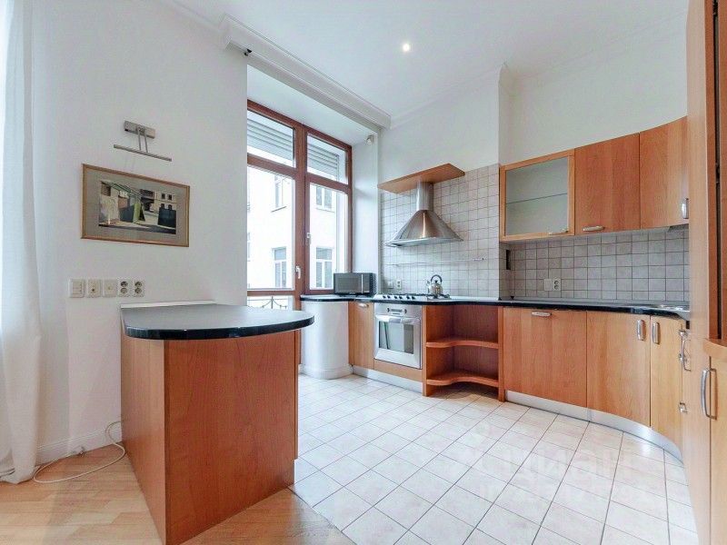 m. Mayakovskaya: Apartment, 3-rooms