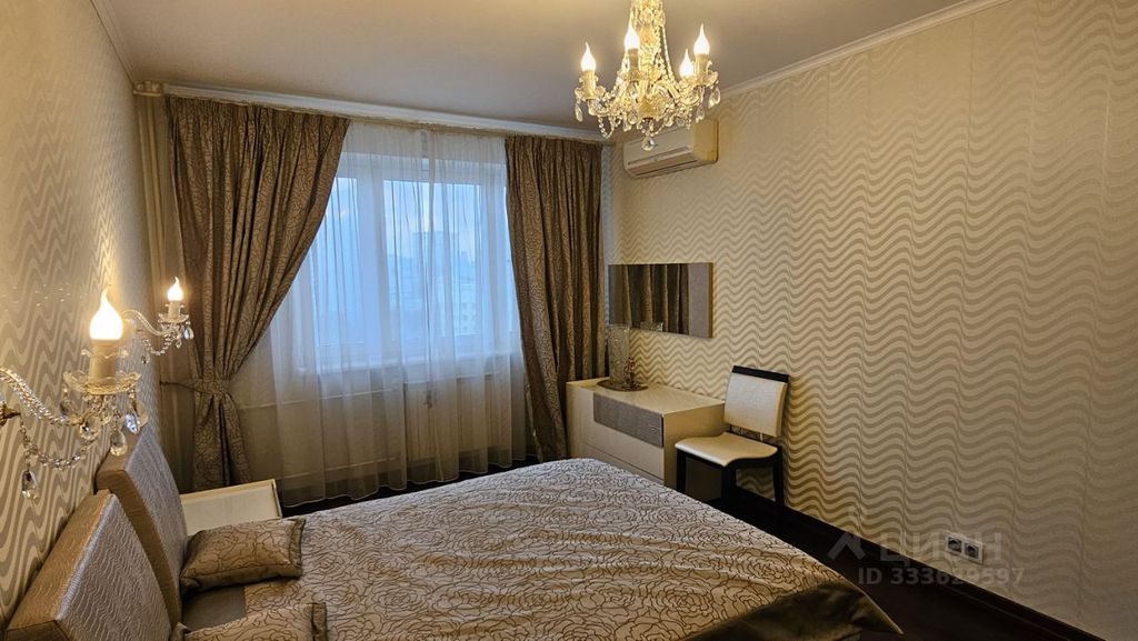 m. Yugo-Zapadnaya: Apartment, 2-rooms